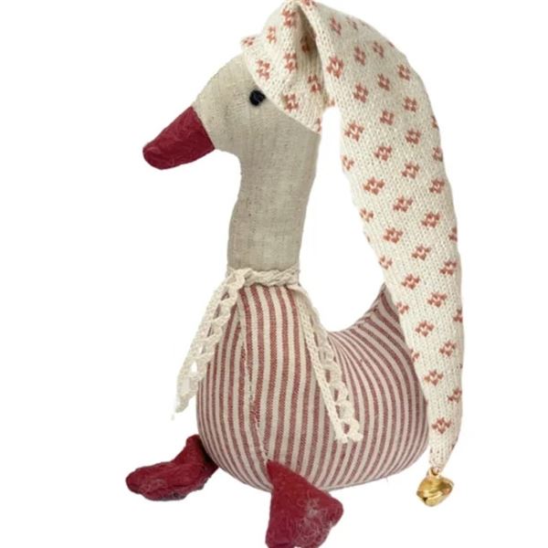 SPEEDTSBERG GYTHA GÅS MED LANG STRIKKET HUE