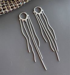 FRIIHOF SIIG ØRERINGE, LIA TASSEL EARRING, SØLVBELAGT