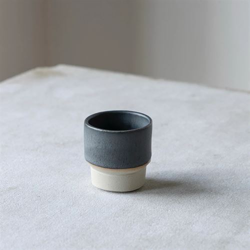 JULIE DAMHUS STUDIO, ODA ÆGGEBÆGER, BLÅ