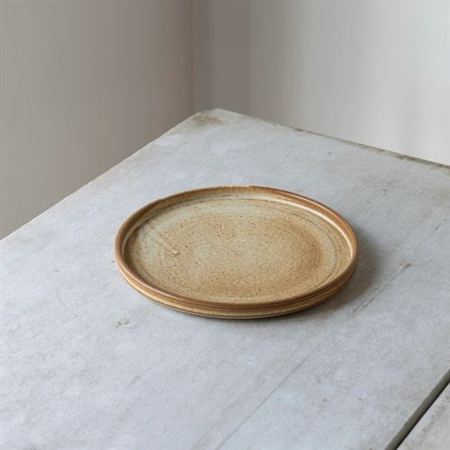 JULIE DAMHUS STUDIO, ODA TALLERKEN, BRUN