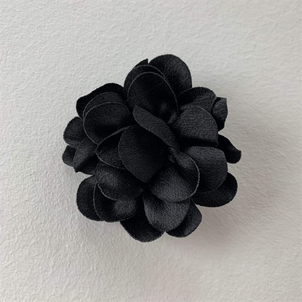 THREE M BLOMST, FLOWERS, BLACK