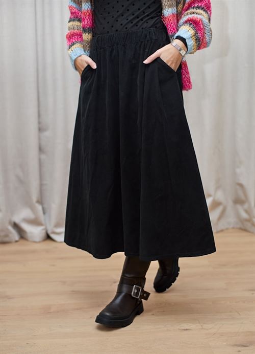 BLACK COLOUR FLØJLSNEDERDEL, BCVIRGINIA CORDUROY SKIRT, BLACK
