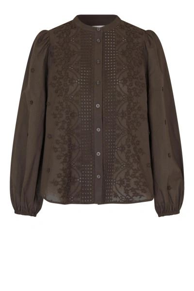 SECOND FEMALE SHIRT, CIVENNA SHIRT, CHOKOLATE TORT